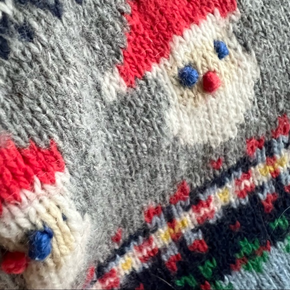 Christmas Fair Isle Sweater (unisex) with Pom details from MiniBoden size 4-5 - Picture 2 of 2